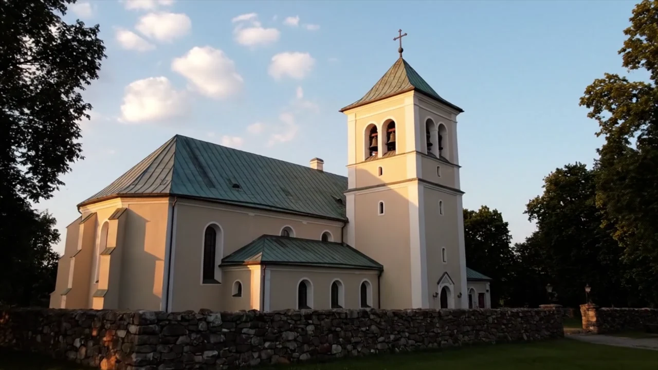 Кадр из ролика / 2